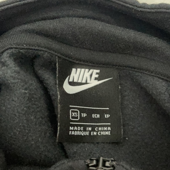 NIKE SWEATSHIRT - Picture 4 of 4